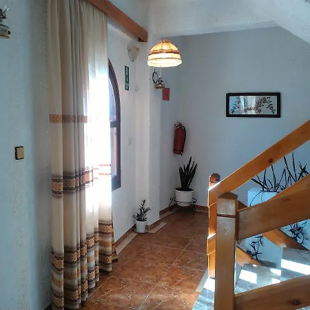 Lefka Hotel 2*
