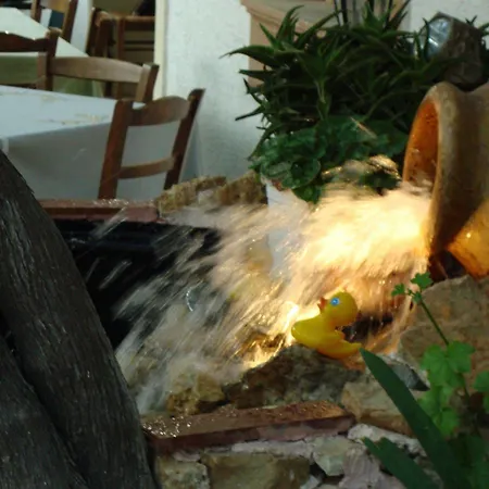 Hotel Lefka 2*