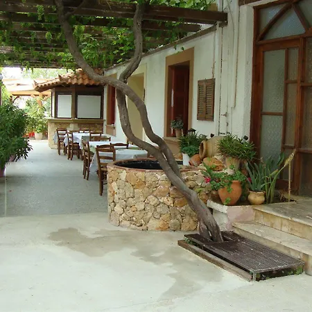 Hotel Lefka